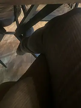 Snapshot of homidor chatting on 03-06-25, 07:32 homidor online show from 03-06-25, 07:32