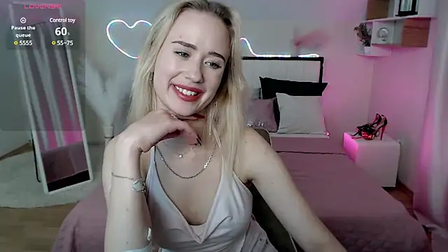 Snapshot of SashaBrooks chatting on 01-27-25, 09:11 SashaBrooks online show from 01-27-25, 09:11