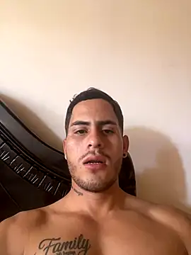 Snapshot of Dalton_oficial chatting on 11-02-25, 05:04 Dalton oficial online show from 11-02-25, 05:04