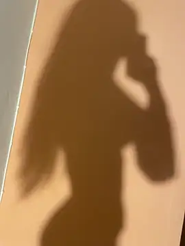 Helen bell29 online show from 10-29-25, 06:42