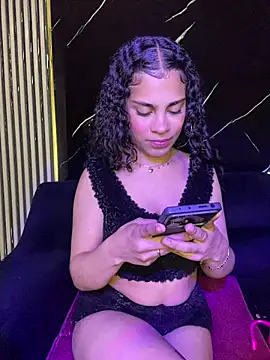 NINA 18 YEARS online show from 03-21-25, 11:45