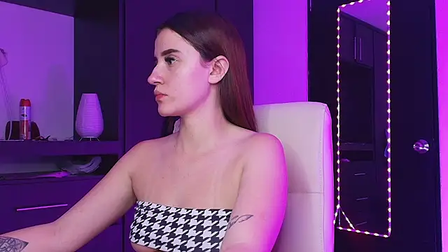 TinaJonnes  online show from 03-17-26, 04:39