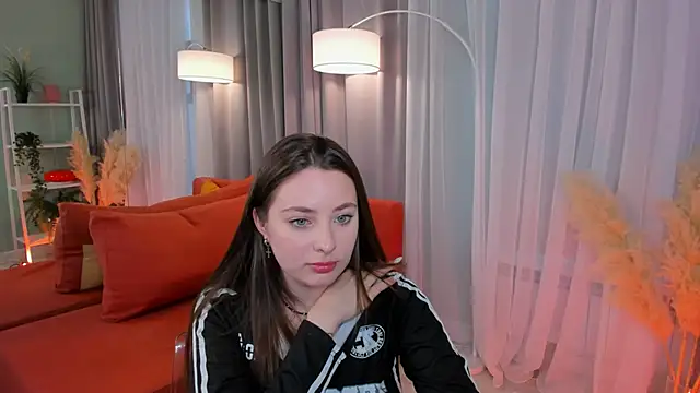 MoonLissa online show from 02-02-25, 12:57