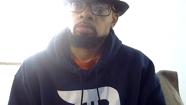 WhiskeyWood DuhGOD online show from 11-17-25, 05:52