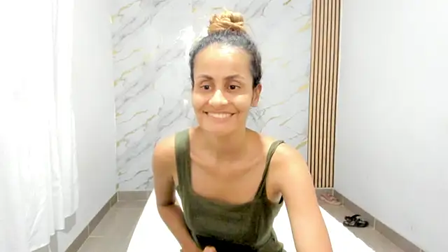 coralcarter1 online show from 02-08-26, 02:26