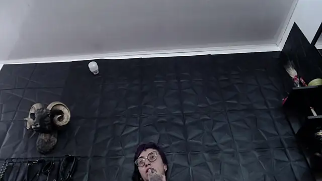 Agata Darkness online show from 04-04-26, 09:45