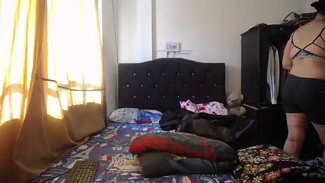 merryymaturee  online show from 09-22-25, 01:02