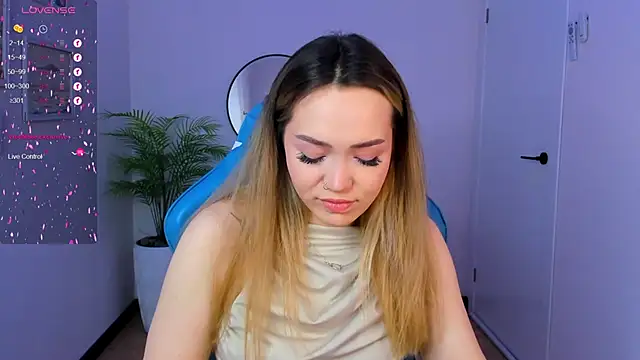 Evia r0se online show from 01-07-25, 11:16