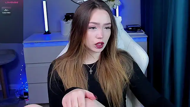 Evia r0se online show from 11-04-25, 09:52