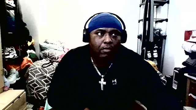 Snapshot of theythick chatting on 05-03-26, 07:20 theythick online show from 05-03-26, 07:20