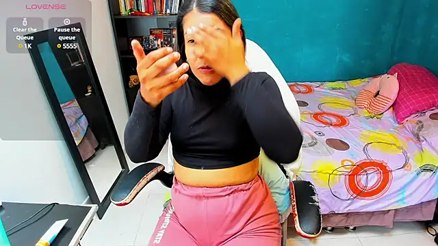 peanut tangerine online show from 02-26-25, 06:32