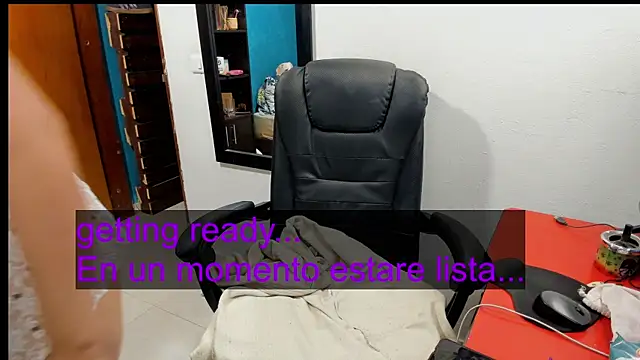 Snapshot of peanut_tangerine chatting on 06-17-26, 12:13 peanut tangerine online show from 06-17-26, 12:13