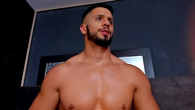 Cutetitslatin online show from 03-22-25, 03:09