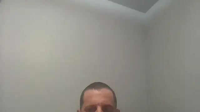 Snapshot of overaveragefreak4you chatting on 02-02-25, 02:45 overaveragefreak4you online show from 02-02-25, 02:45