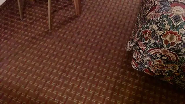 Snapshot of overaveragefreak4you chatting on 11-29-25, 05:49 overaveragefreak4you online show from 11-29-25, 05:49