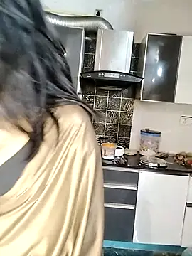 Snapshot of Sexy_eye-19 chatting on 10-14-25, 10:05 Sexy eye-19 online show from 10-14-25, 10:05