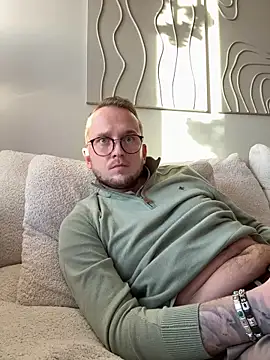 thehornyguy97 online show from 12-19-25, 12:12