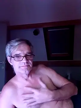 ronny51 online show from 12-13-24, 07:47