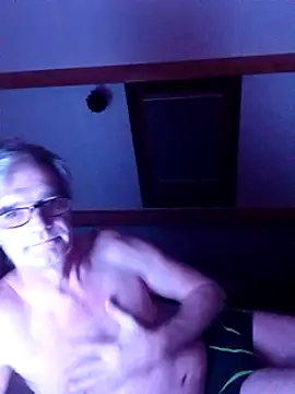 ronny51 online show from 12-19-24, 05:40