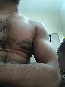 Wild-Honey online show from 09-20-25, 02:56