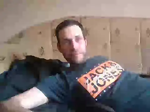 Snapshot of Vicktore007 chatting on 05-30-26, 02:36 Vicktore007 online show from 05-30-26, 02:36