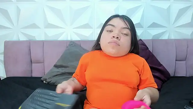 Snapshot of Michelle_Brooks chatting on 01-15-25, 01:41 Michelle Brooks online show from 01-15-25, 01:41