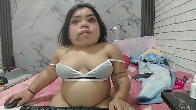 Snapshot of Michelle_Brooks chatting on 03-10-25, 04:03 Michelle Brooks online show from 03-10-25, 04:03