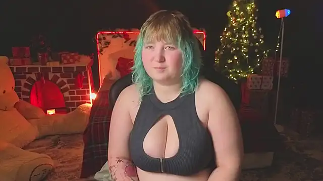 Snapshot of ChimberWol chatting on 01-10-26, 05:48 ChimberWol online show from 01-10-26, 05:48