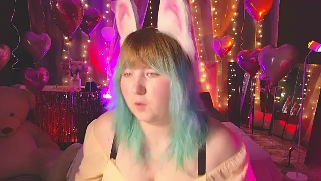 Snapshot of ChimberWol chatting on 02-11-26, 03:22 ChimberWol online show from 02-11-26, 03:22