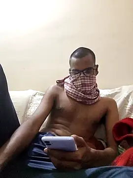 Tomato boy online show from 03-20-25, 03:36