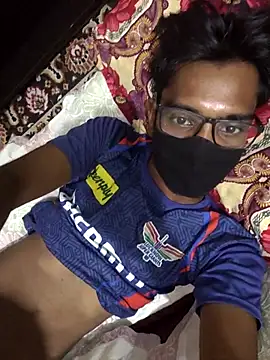 Tomato boy online show from 09-22-25, 02:52