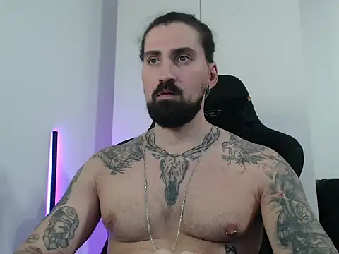 MateoHunk online show from 11-07-25, 11:43