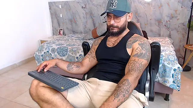 hanz col online show from 11-22-25, 04:33