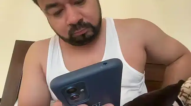 Snapshot of coolboy6566 chatting on 03-18-25, 03:20 coolboy6566 online show from 03-18-25, 03:20