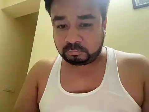 coolboy6566 online show from 11-08-25, 07:01