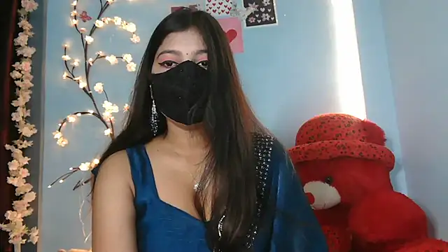 Reena Singh53 online show from 12-14-25, 01:38