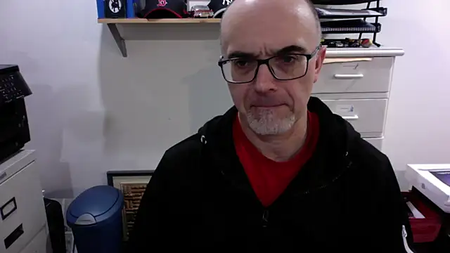 Snapshot of MaxVain chatting on 02-07-25, 01:15 MaxVain online show from 02-07-25, 01:15