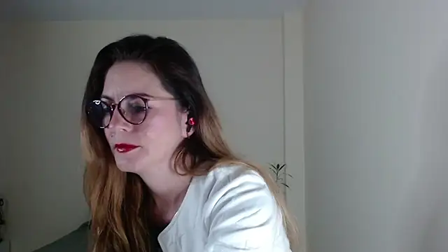 Snapshot of Hanny_24 chatting on 01-06-25, 08:46 Hanny 24 online show from 01-06-25, 08:46