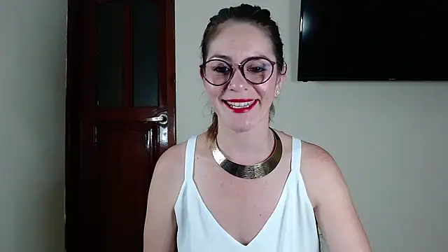 Snapshot of Hanny_24 chatting on 01-17-25, 09:28 Hanny 24 online show from 01-17-25, 09:28