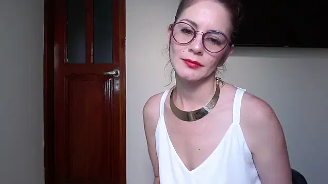 Snapshot of Hanny_24 chatting on 01-17-25, 12:31 Hanny 24 online show from 01-17-25, 12:31