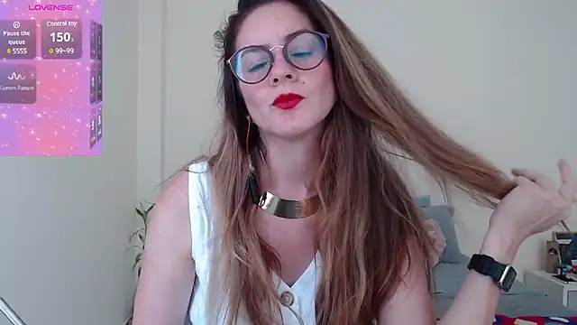 Snapshot of Hanny_24 chatting on 02-13-25, 06:38 Hanny 24 online show from 02-13-25, 06:38