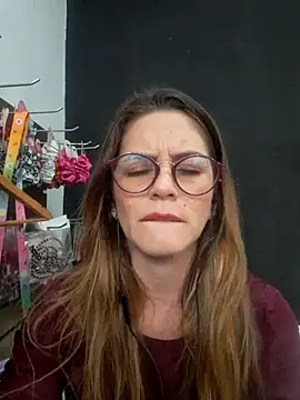 Snapshot of Hanny_24 chatting on 02-26-25, 08:04 Hanny 24 online show from 02-26-25, 08:04