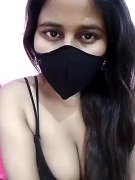 Snapshot of Lalisa_sexy chatting on 12-18-24, 05:21 Lalisa sexy online show from 12-18-24, 05:21