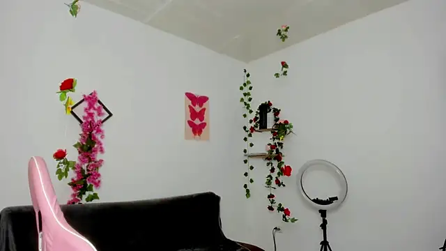 Emic  online show from 02-10-25, 02:48