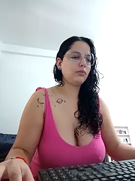 babyluna939 online show from 04-26-26, 05:21