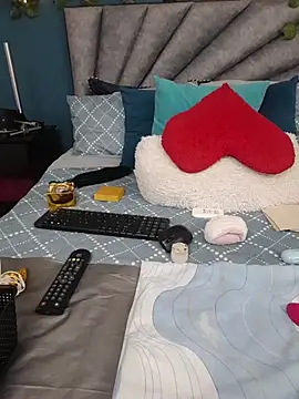 Grey Lorenz11 online show from 03-12-26, 09:37