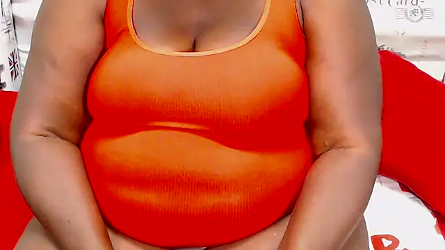 Honeybumsx32 online show from 04-18-26, 07:18