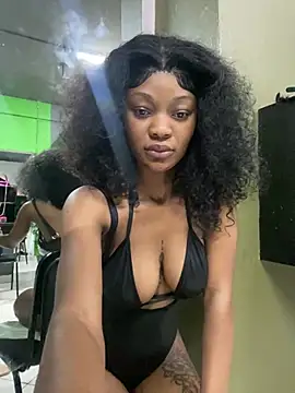Snapshot of mmbaliii chatting on 12-28-24, 06:40 mmbaliii online show from 12-28-24, 06:40