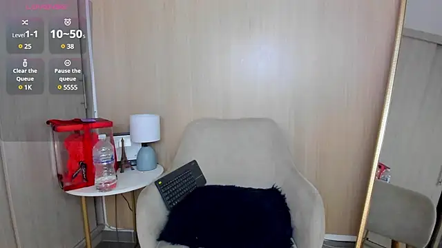 Sofisaenz  online show from 01-15-25, 07:59