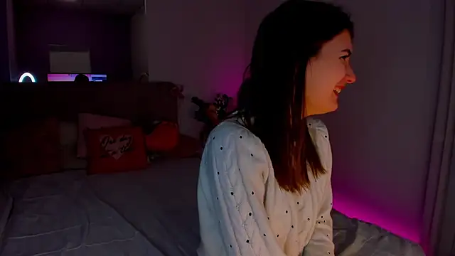 Laura Leee online show from 12-31-24, 06:16